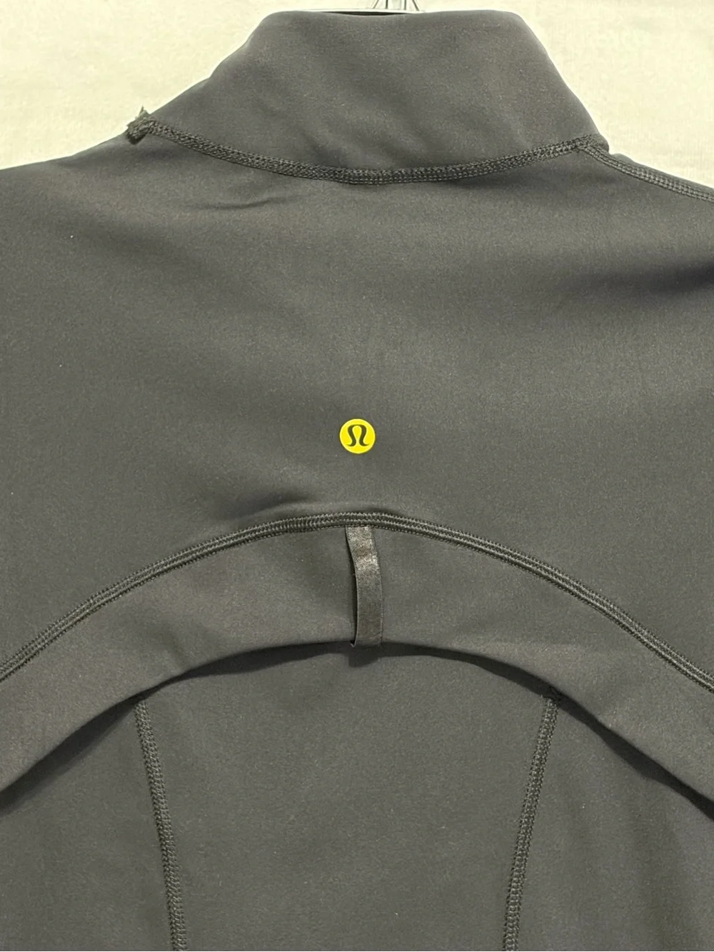 lululemon athletica sleek black